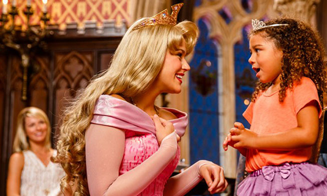 Café da manhã com personagens da Disney em Orlando - Cinderela - Magic Kingdom - Cinderella’s Royal Table
