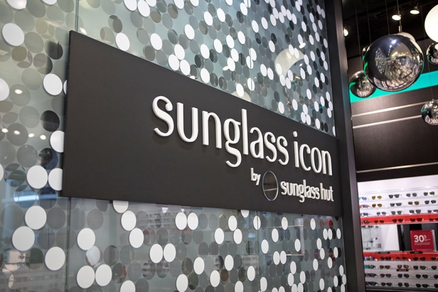 Sunglass Icon, a loja de óculos na Disney Springs - Orlando